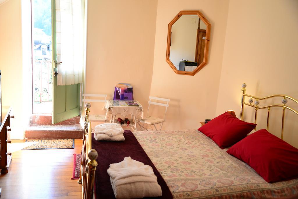 Mon Plaisir - Chambres D'Hotes Вильфранш-де-Руэрг Экстерьер фото